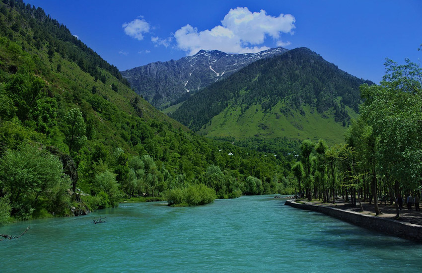 Betaab Valley